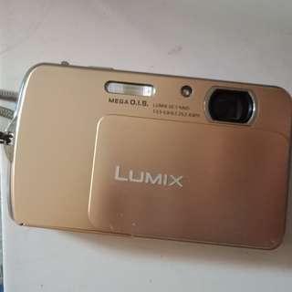 camera lumix touchscreen