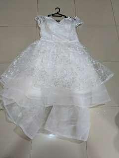 White wedding rom soleminzation Dress