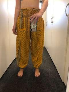 Baggy hippy pants