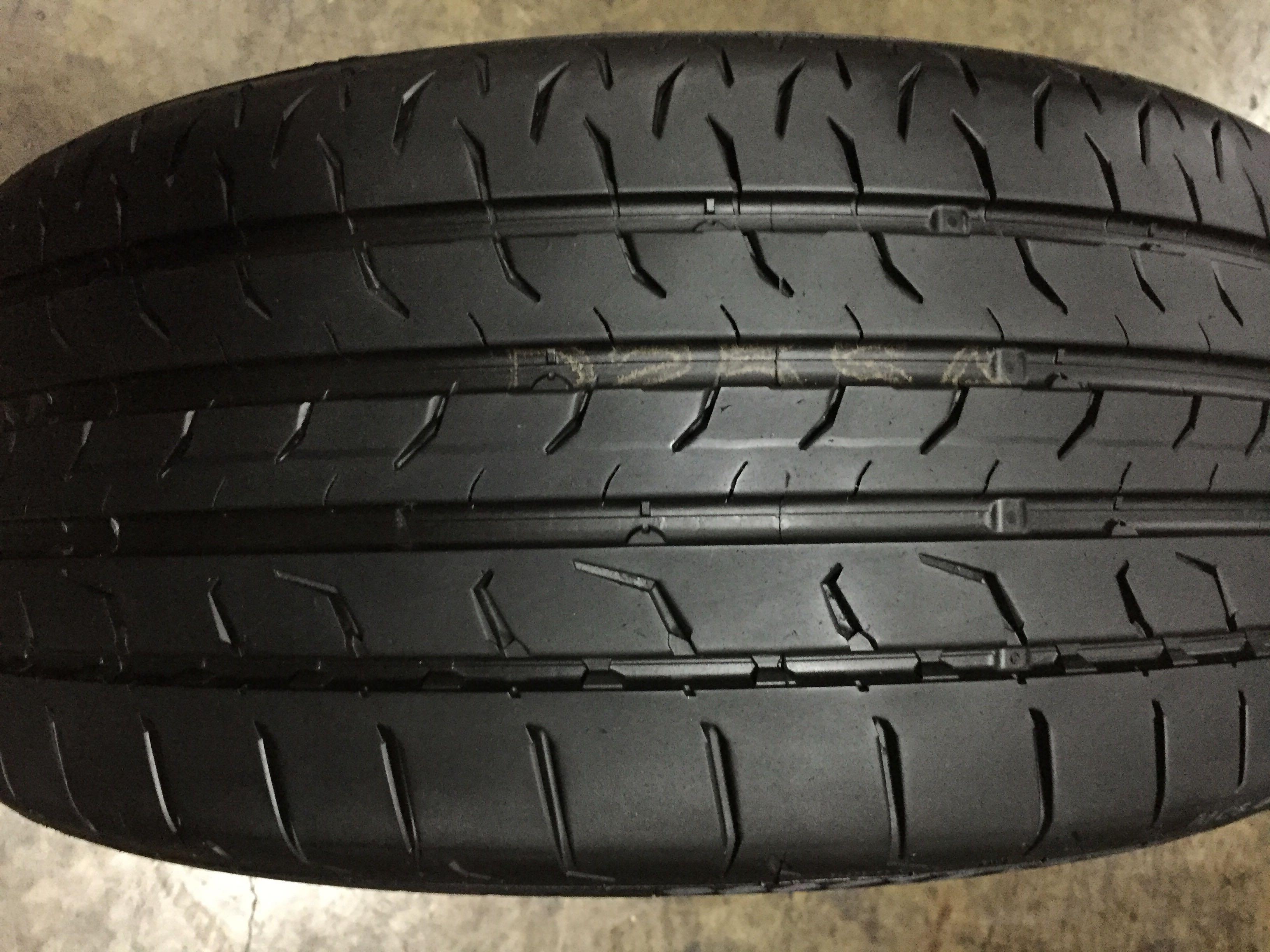 225 40 18 Continental Max Contact Mc6 Tyres On Sale Car Accessories Tyres Rims On Carousell