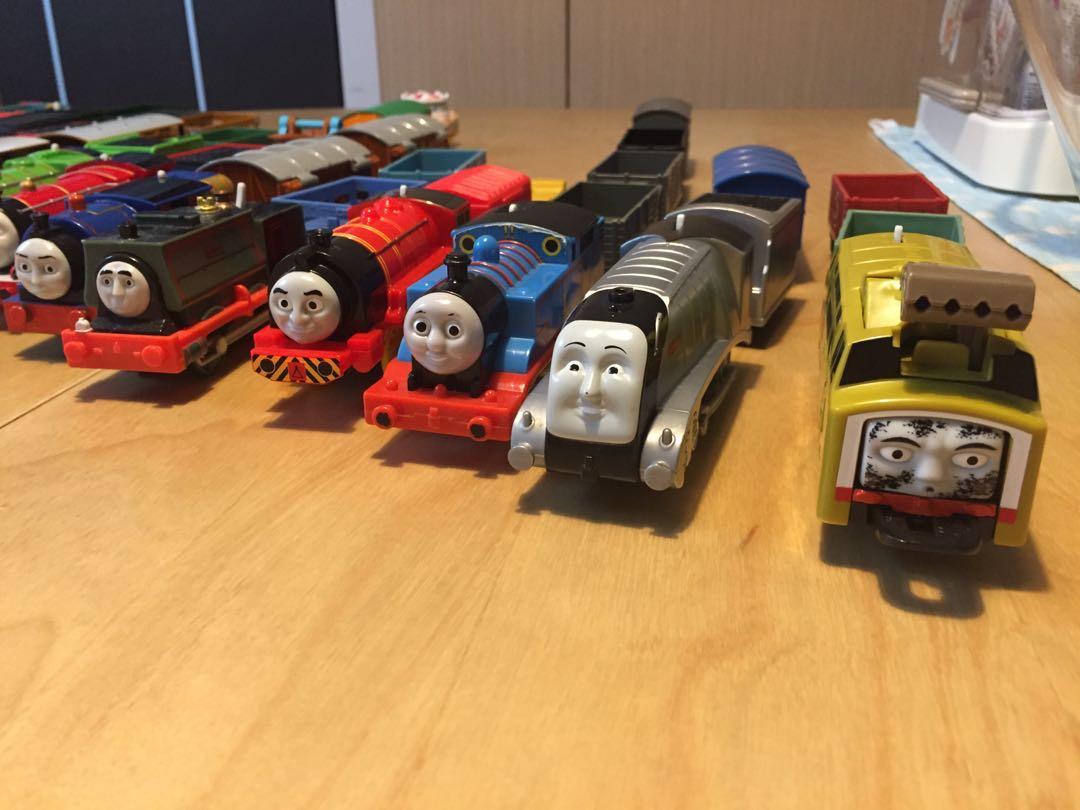 汤玛士系列火车9成新1台100(全部16台1500)