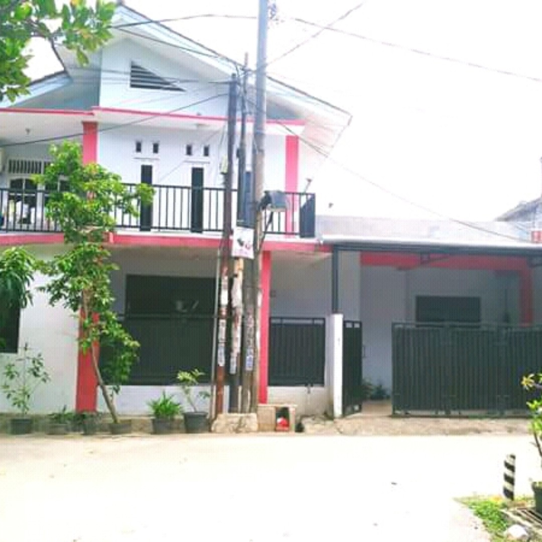 DIJUAL Rumah 2 Lantai SHM Bonus 1 AC Kitchen Set Di Bukit