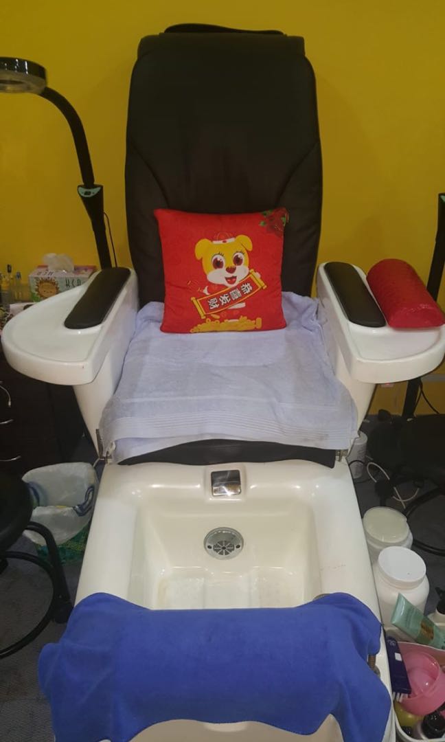 Electronic Massage Spa Chair