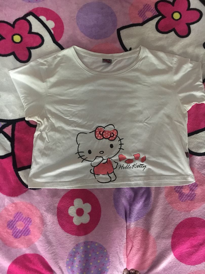 Hello Kitty Cropped Top, Women's Fashion, Tops, Others Tops on Carousell