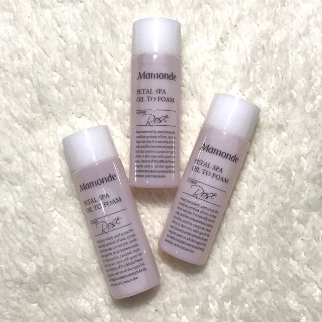 mamonde oil to foam cleanser