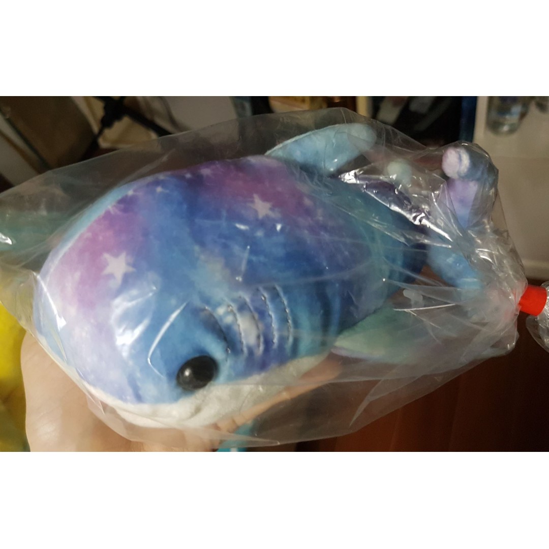 mochi puni shark