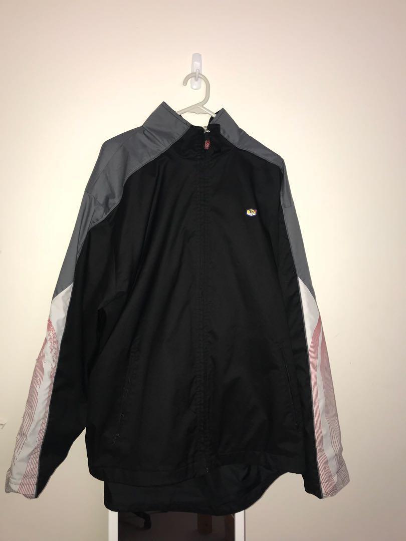 nike tn clothing
