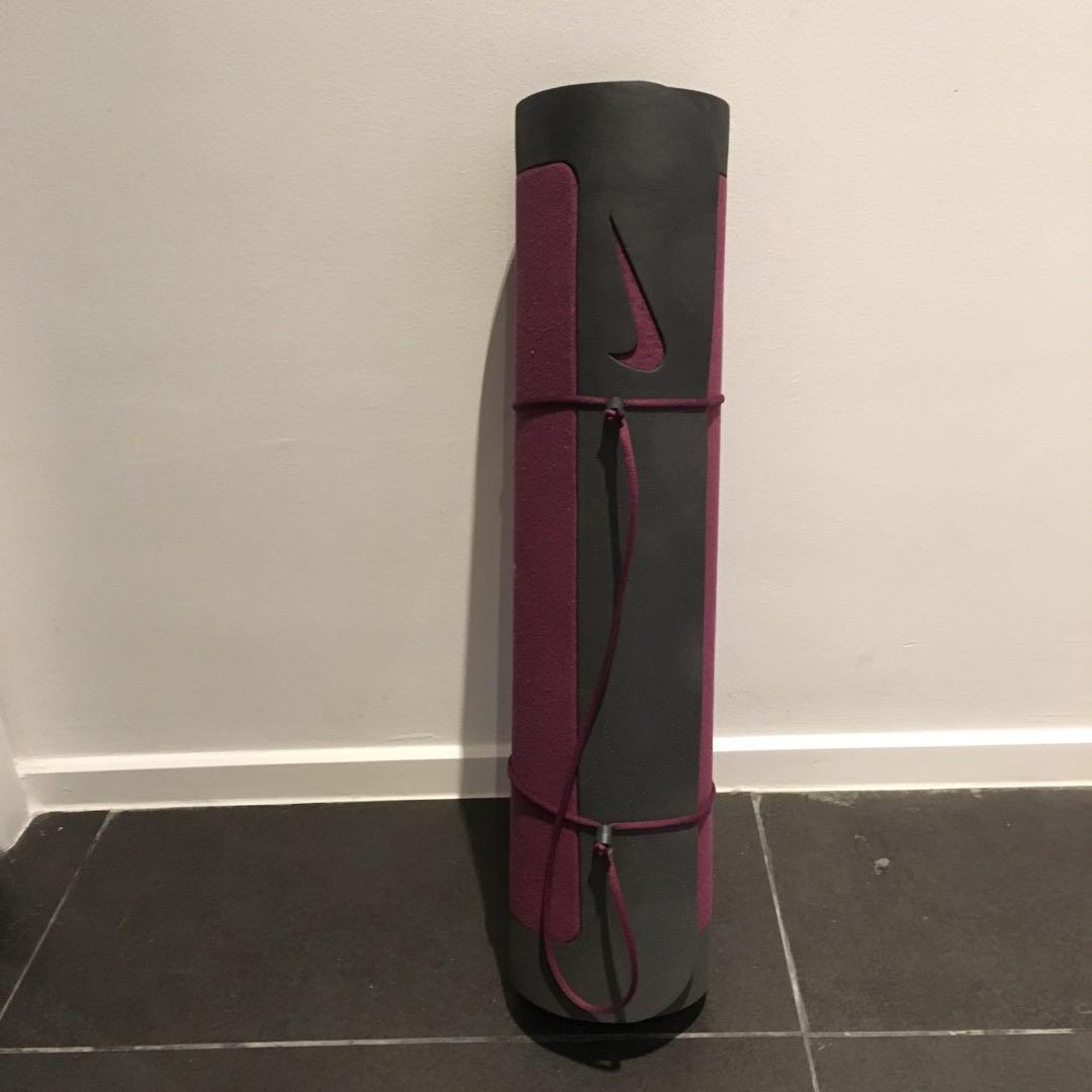 Nike Yoga Mat, Sports Equipment, Exercise & Fitness, Exercise Mats on