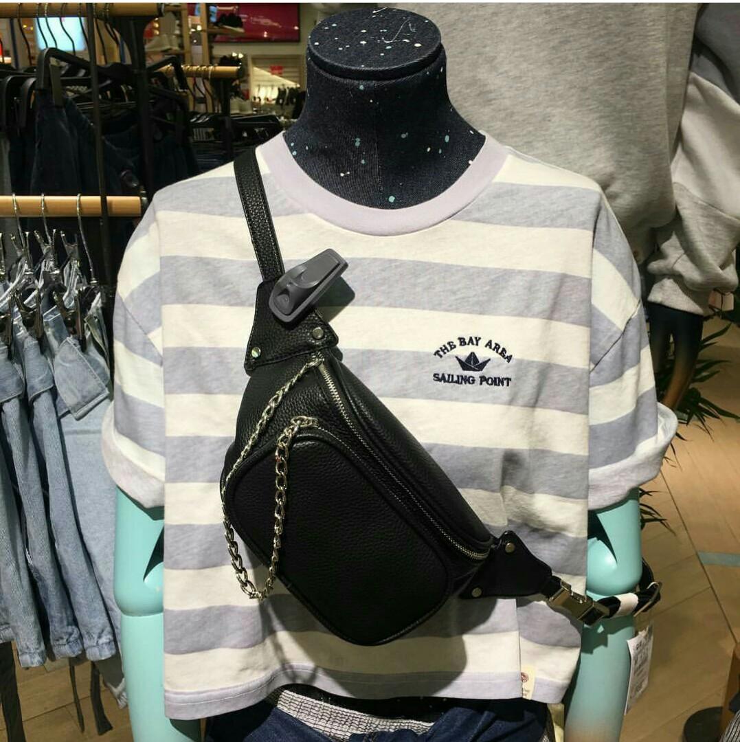 pull and bear waist bag