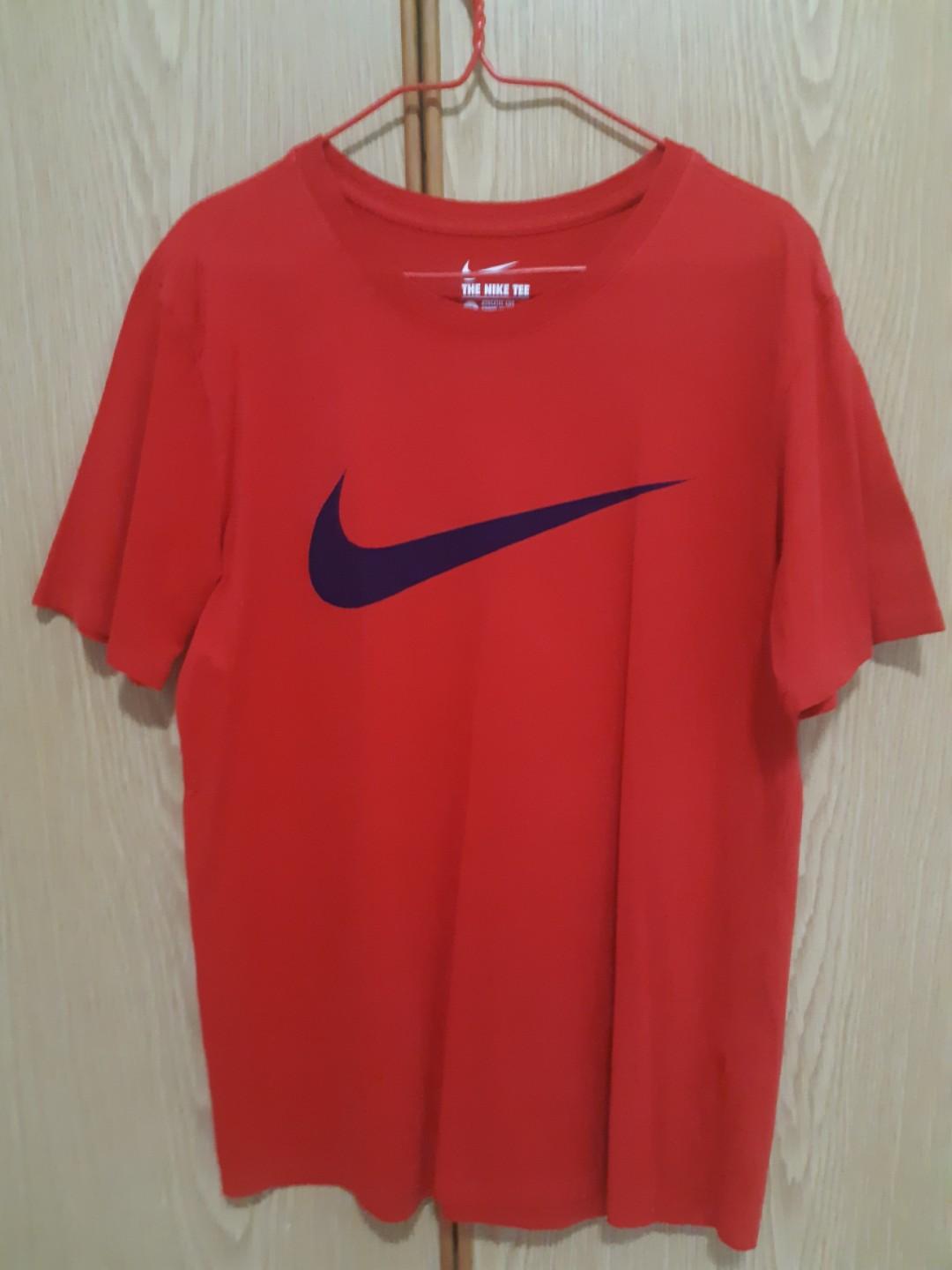 red nike shirt