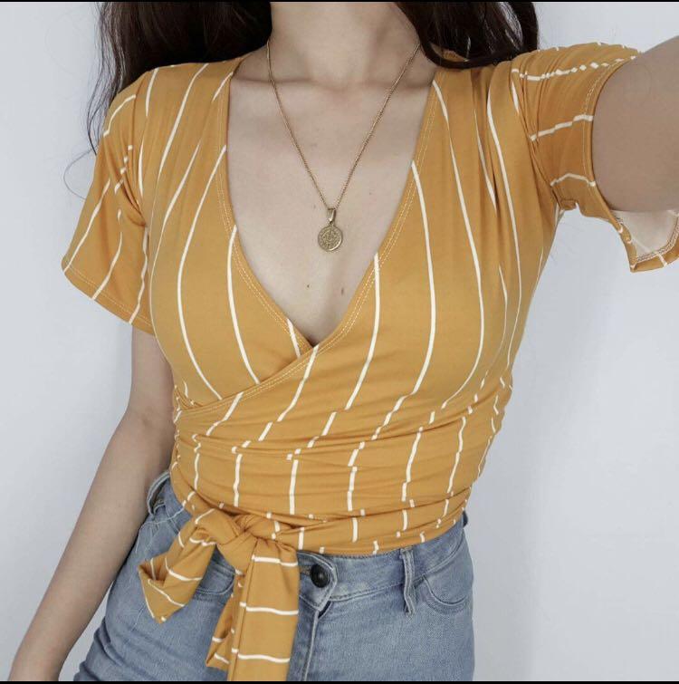 Wrap Top (Category: Sleeveless) located in Panglao. Submitted by yourfavethings (Listing ID 197134778, Image 1). Description: .