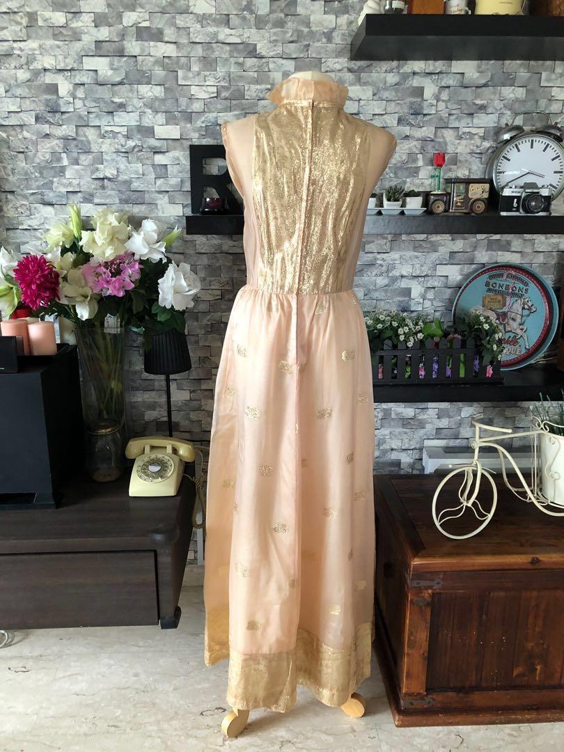Sale Vintage 1960s Peach Organza With Gold Embroidered Trim And Details Women S Fashion Clothes Dresses Skirts On Carousell