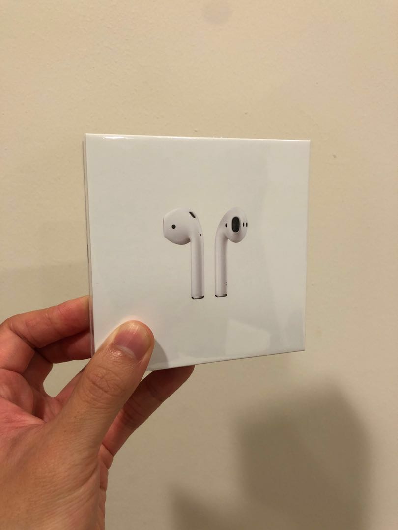 Apple AirPods (New) with case, Mobile Phones & Gadgets, Mobile & Gadget