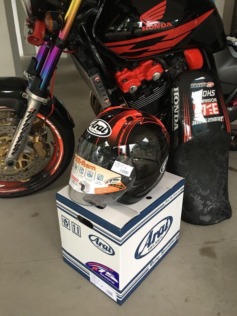Arai Vz Ram Harada Tour Motorcycles Motorcycle Apparel On Carousell Arai Vz Ram Harada Tour Motorcycles Motorcycle Apparel On Carousell