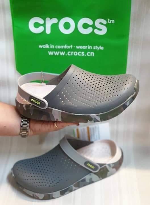 crocs shangri la mall