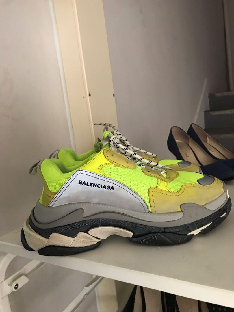 balenciaga triple s green yellow