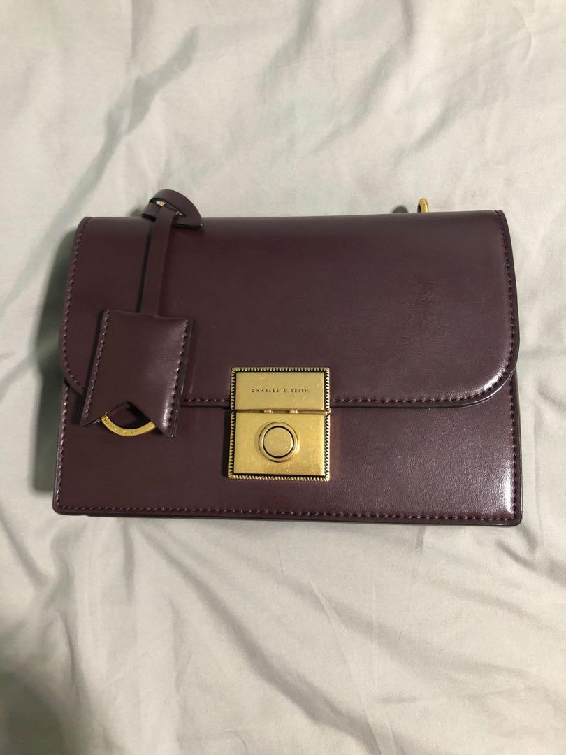 charles and keith box bag