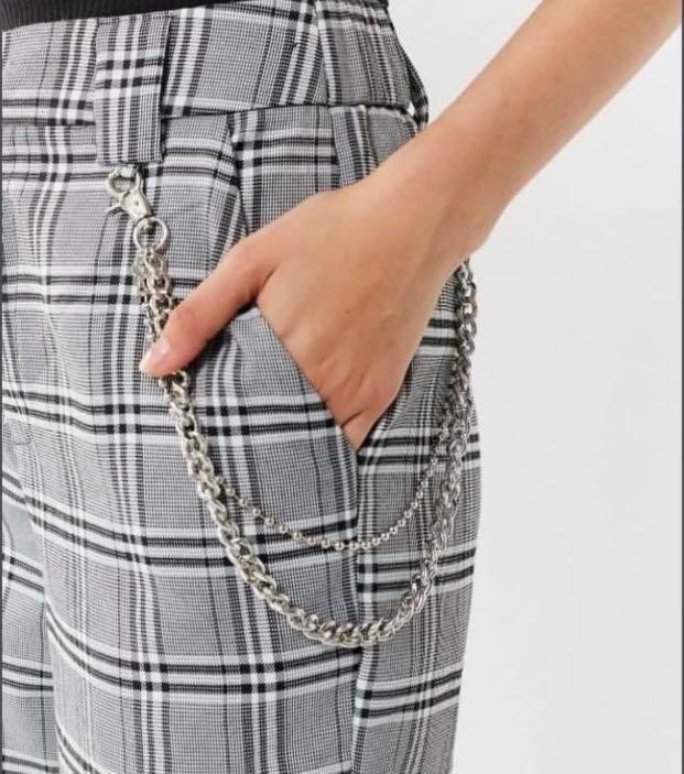 checkered pants with chain