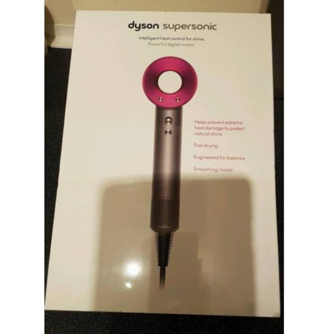 DYSON Supersonic hair dryer WITH DETANGLING COMB Fuchsia BRAND NEW IN
