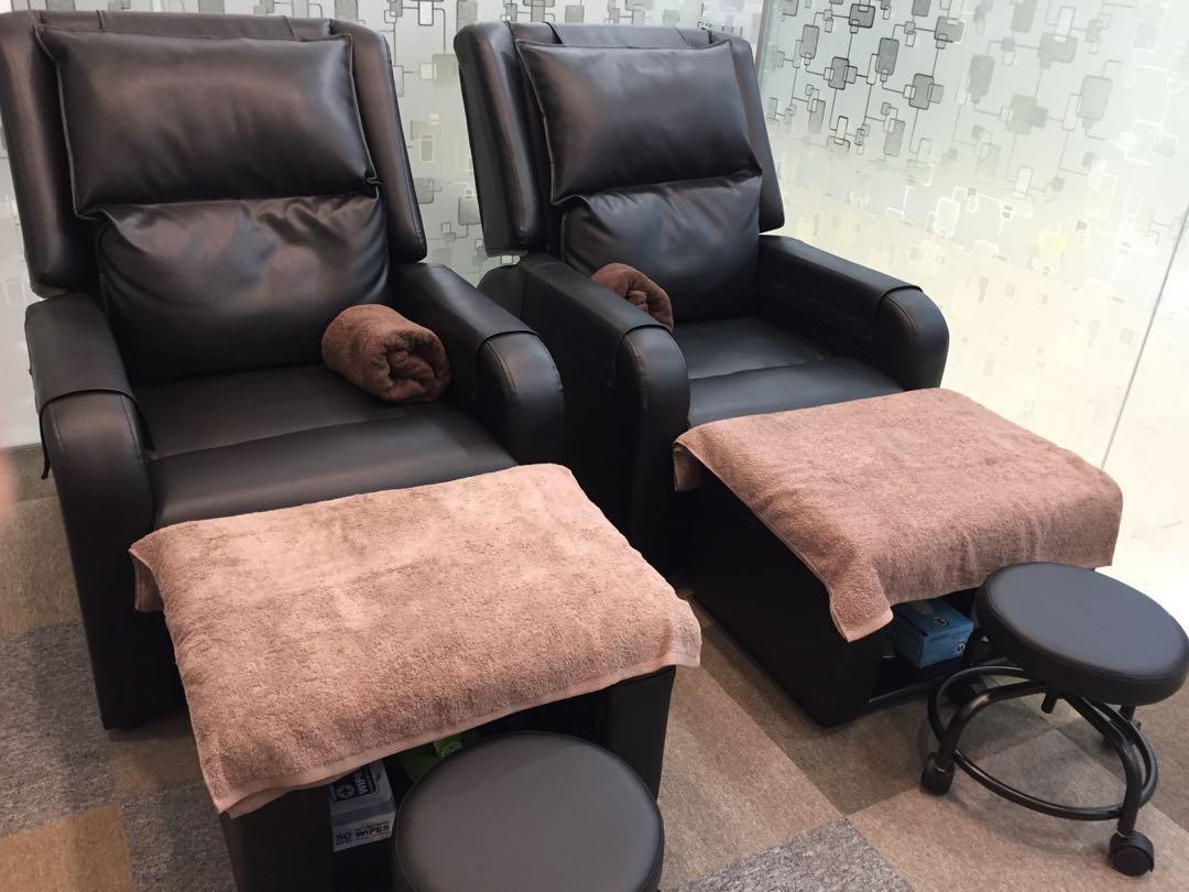 Foot Massage Chairs For Rental Everything Else On Carousell