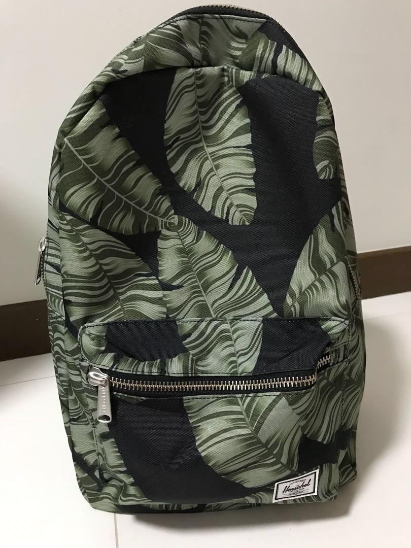 herschel classic settlement backpack