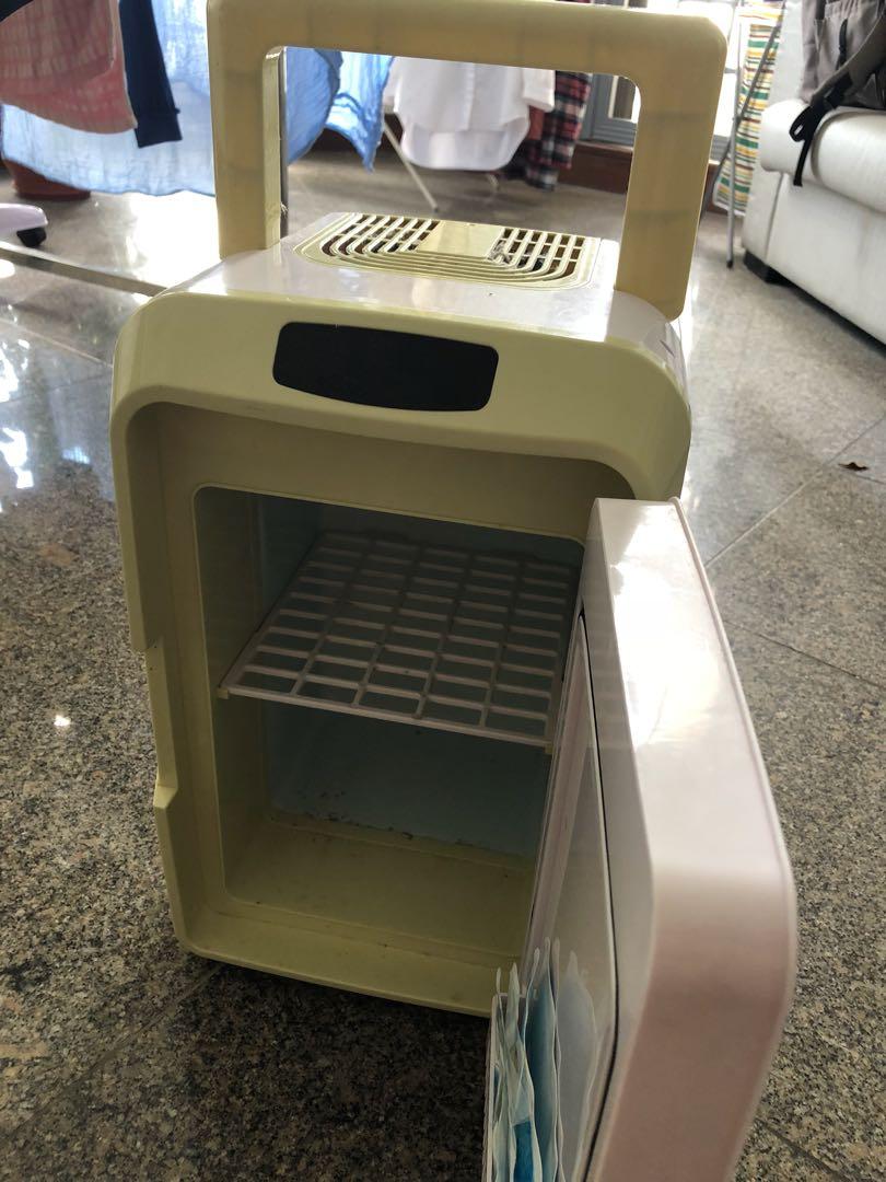 Honda Mini Fridge for Milk Storage, Babies & Kids, Nursing & Feeding