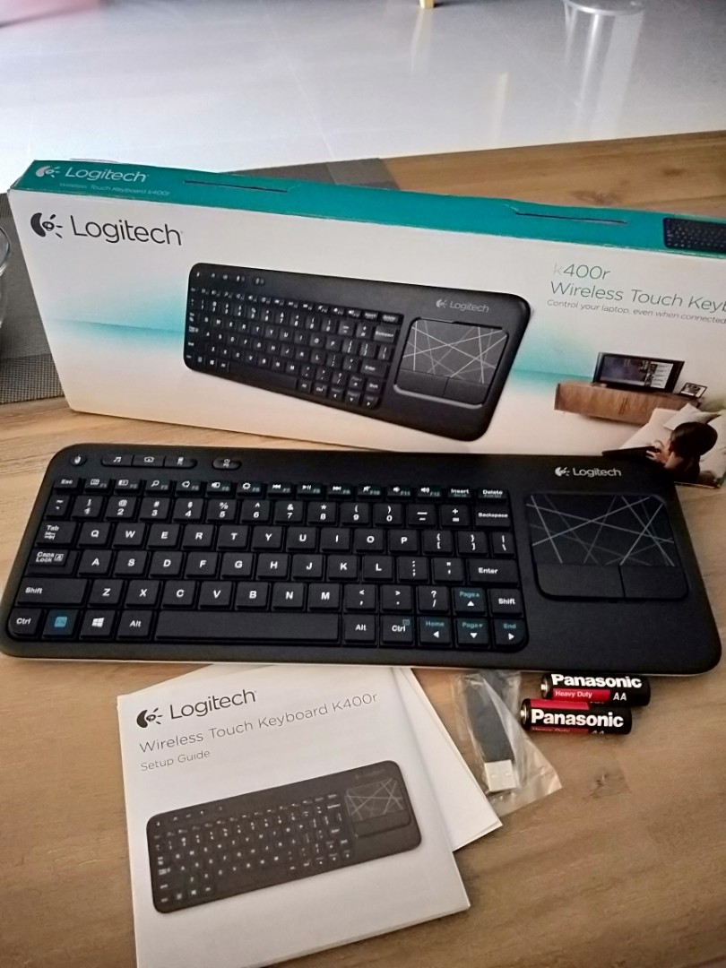 Logitech K400r Wireless Touch Keyboard For Wireless Control Of