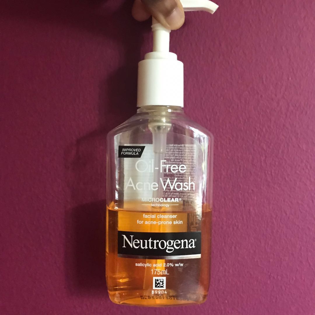 neutrogena face wash with 2 salicylic acid