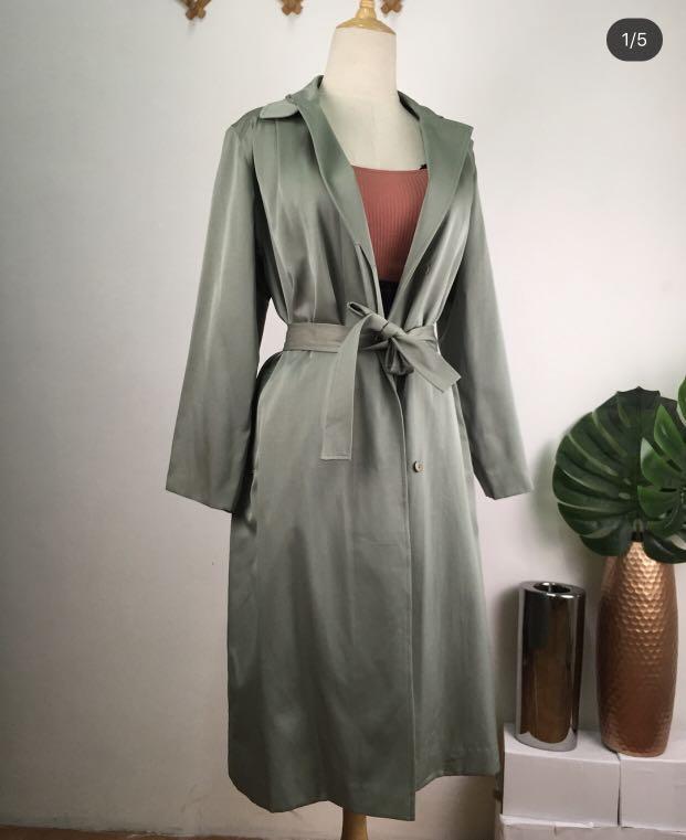 OLIVE GREEN TRENCH