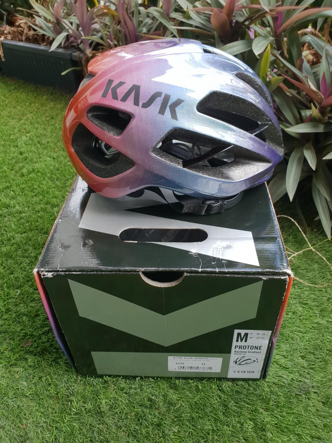 Paul smith shop kask rainbow