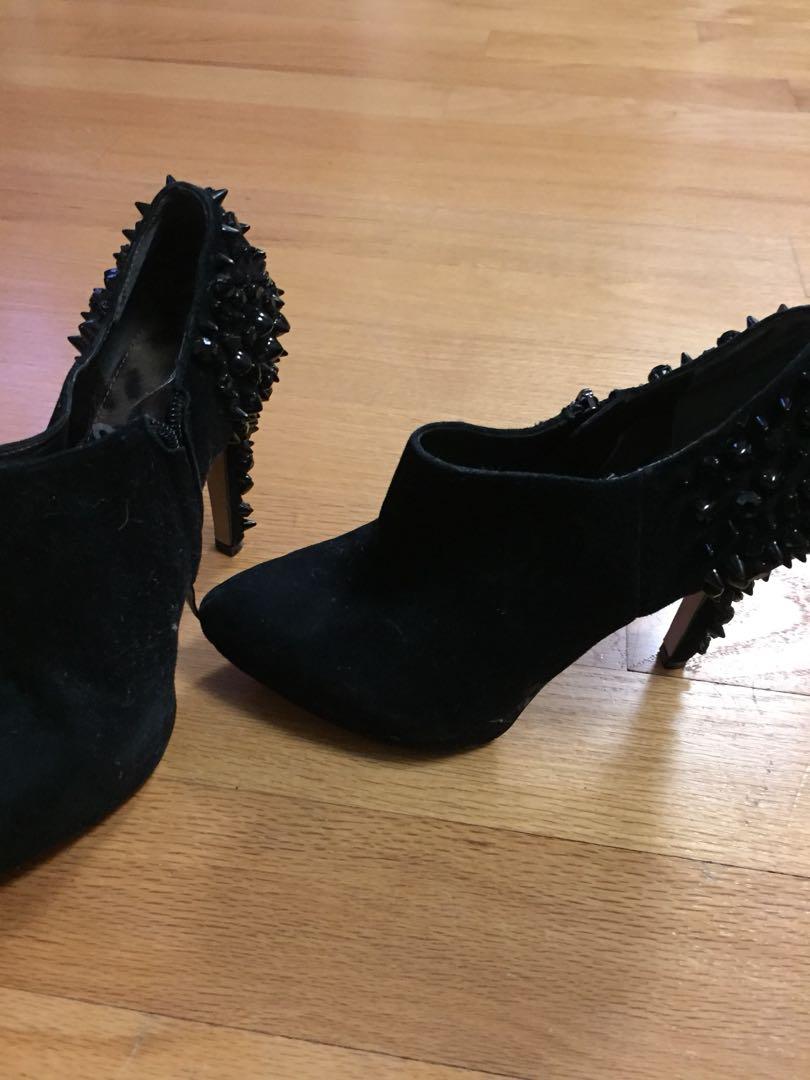 Sam edelman spiked booties discount