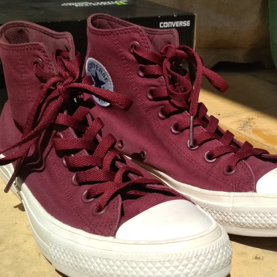 Converse chuck 2 maroon 2025