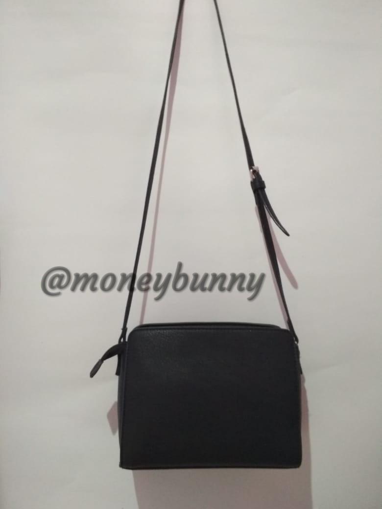 Stradivarius outlet sling bag