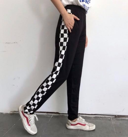 joggers with checkered sides