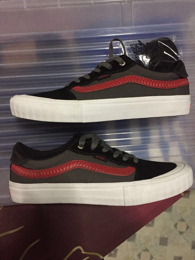 dat is alles halfrond Score Vans Style 112 Pro spitfire collab, Men's Fashion, Footwear, Sneakers on  Carousell