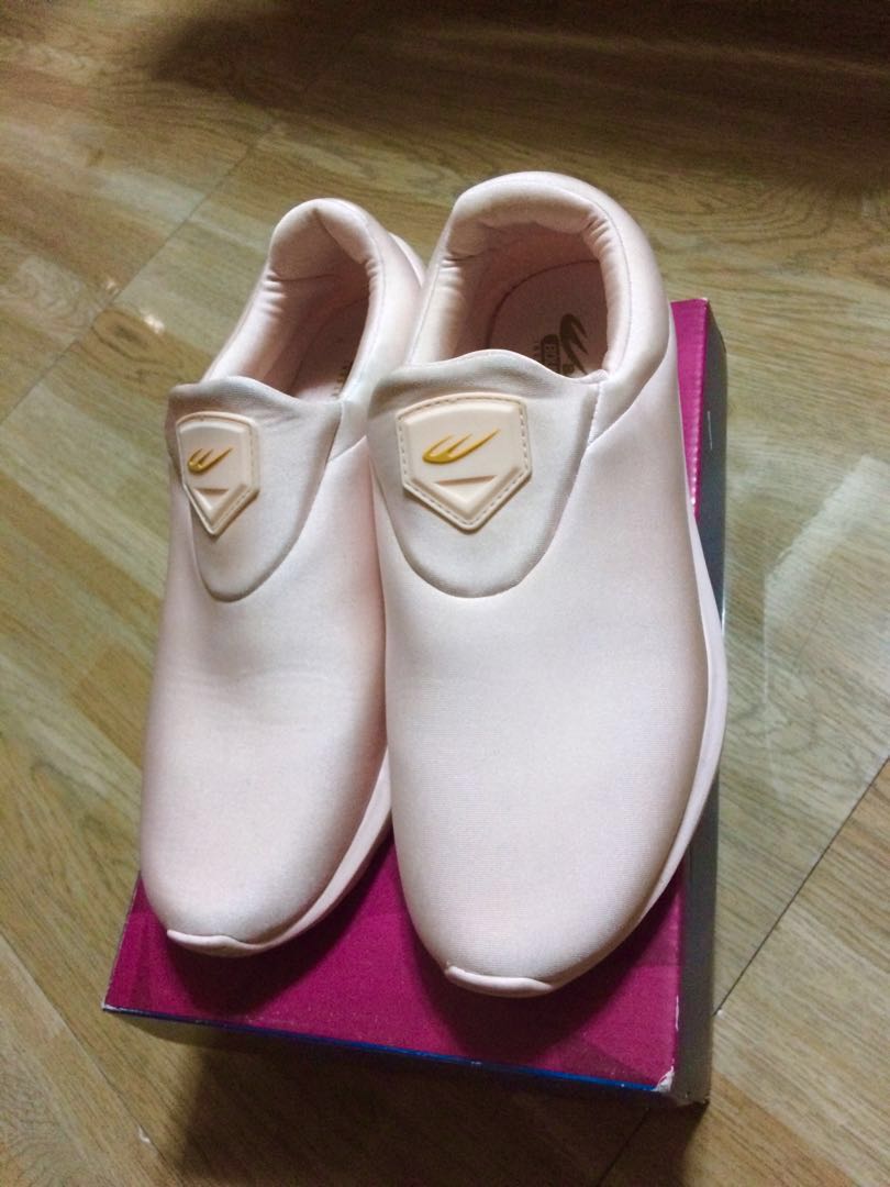 World balance new arrivals lite flex