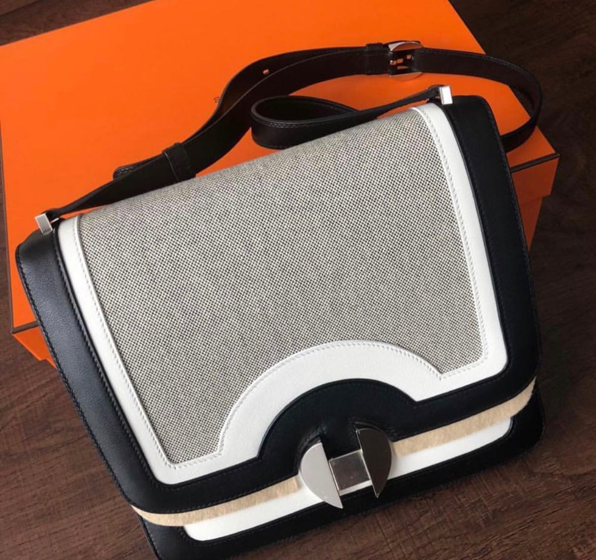 CRAZY DEAL Authentic HERMES 2002 26 Rainbow Toile