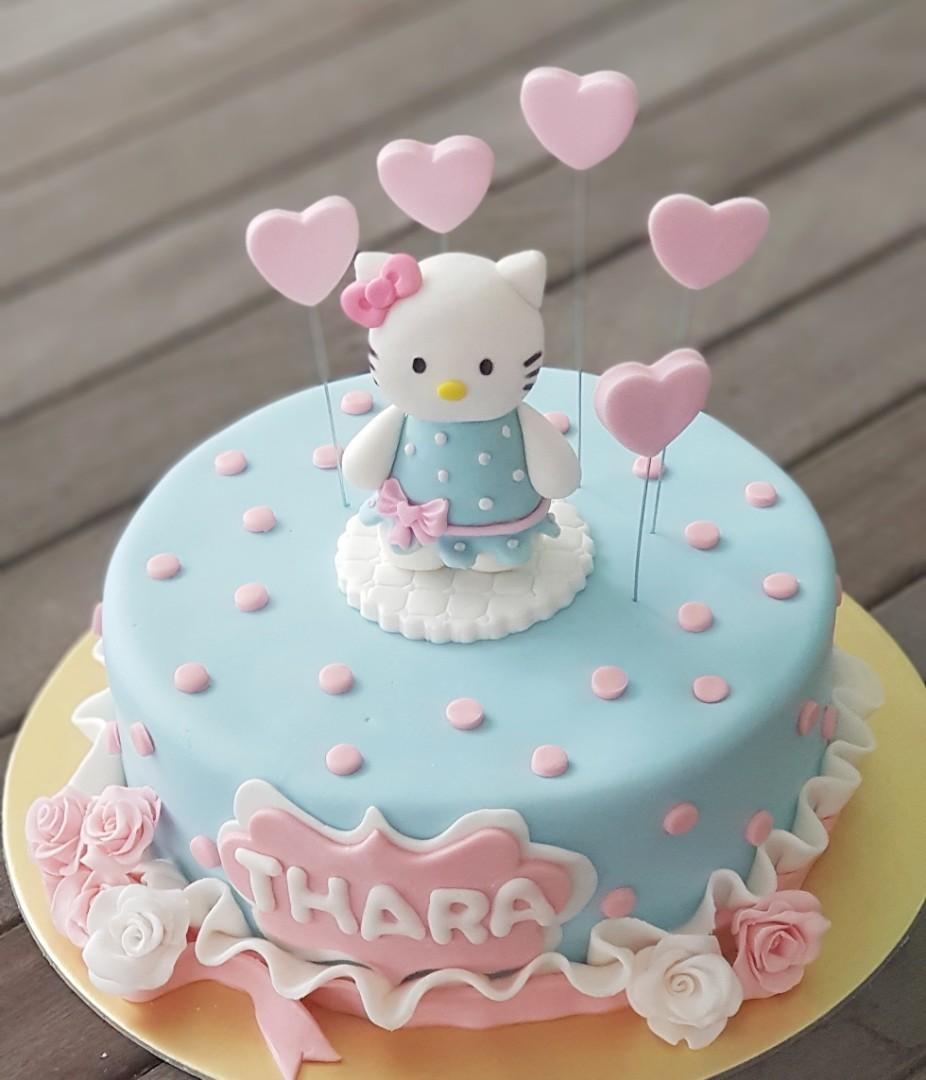 Hello Kitty Birthday Cake Food Drinks Baked Goods On Carousell