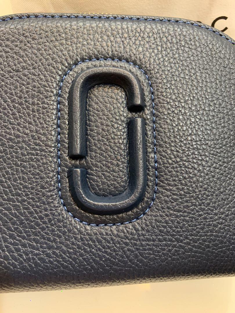 Marc jacobs shutter leather half moon crossbody bag hotsell
