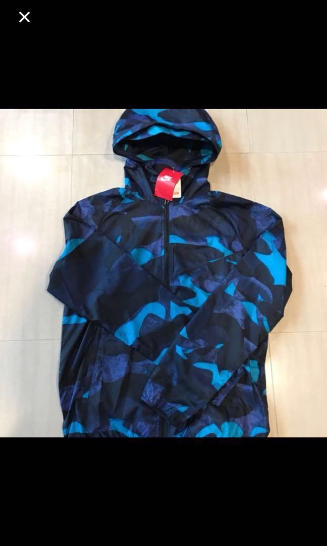 Nike track and field nylon windbreaker 