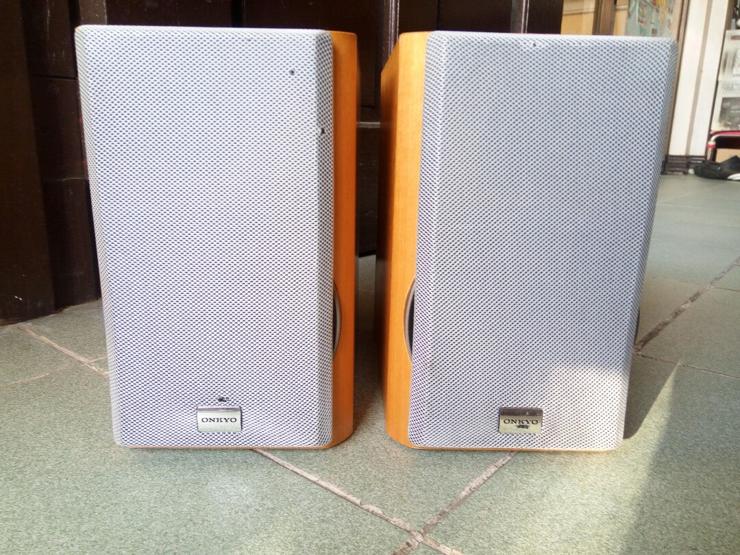 Onkyo Bookshelf Speaker On Carousell