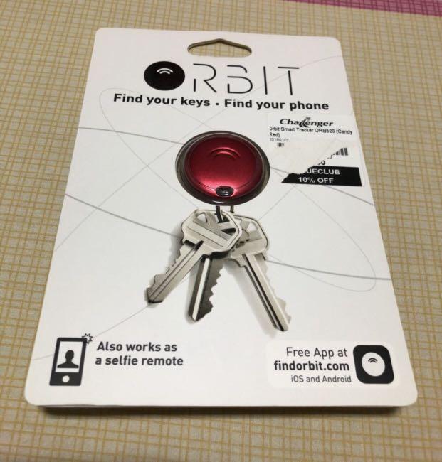 Orbit Tracker (Category: Wearables & Smart Watches) located in Singapore. Submitted by blushpeaches (Listing ID 197461097, Image 2). Description: Brand new; bought at $30.