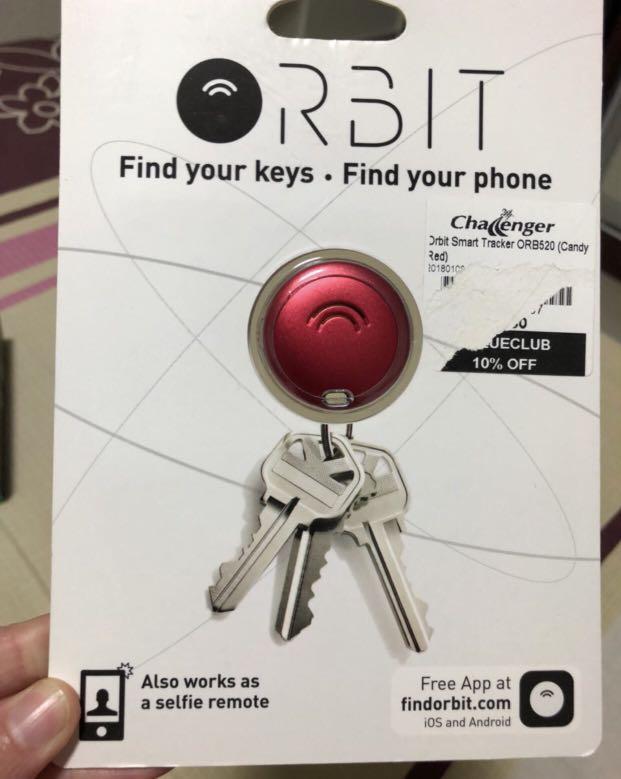 Orbit Tracker (Category: Wearables & Smart Watches) located in Singapore. Submitted by blushpeaches (Listing ID 197461097, Image 1). Description: Brand new; bought at $30.