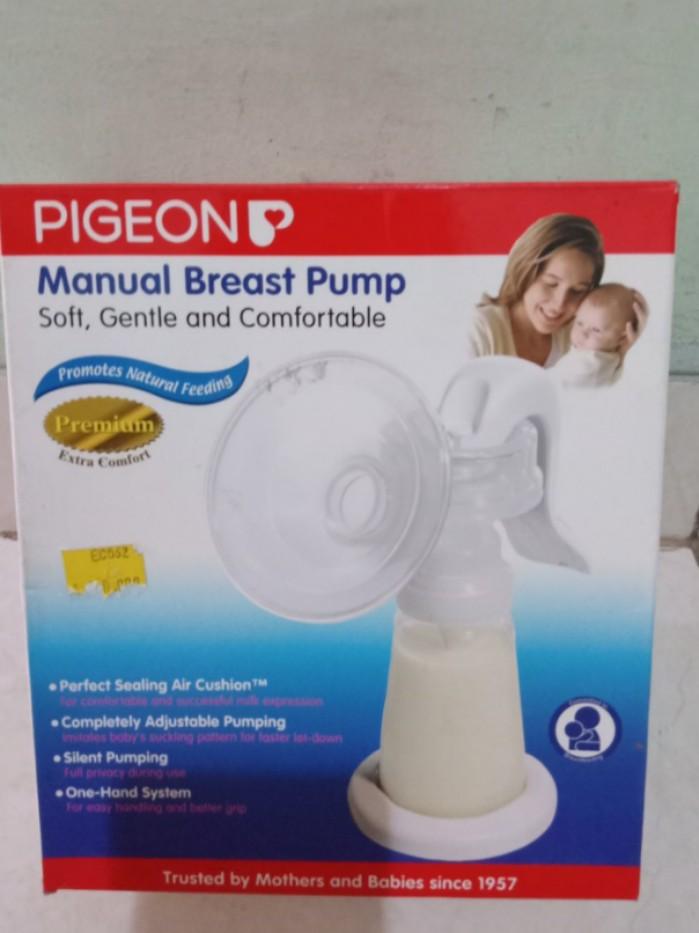 Pigeon Manual Breast Pump Babies Kids Nursing Feeding On
