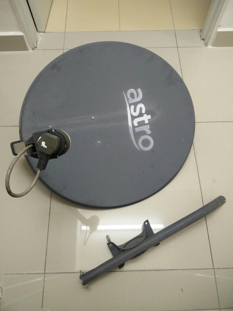 Piring Astro Terpakai My1212 Electronics Others On Carousell