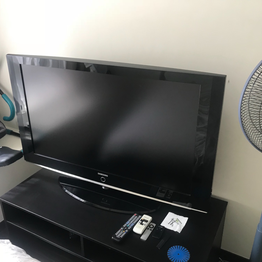 samsung la46s81b 46 inch lcd tv