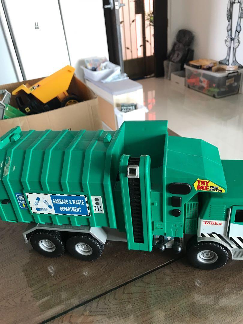 tonka garbage and waste department truck
