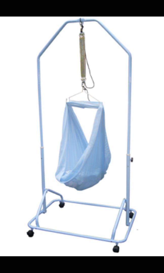 Baby sarong 2025 cradle stand