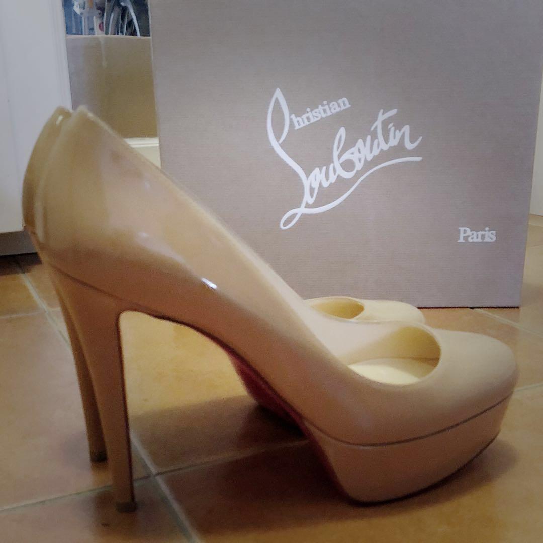 BNIB Christian Louboutin Nude Bianca 120 Patent Calf heels