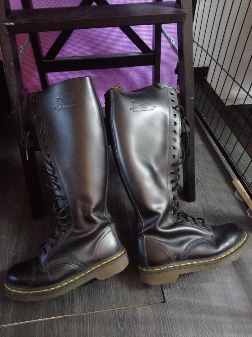 1420 dr martens